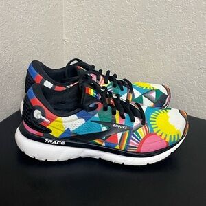 Brooks Trace Shoes women’s  Size 5.5 Rainbow Lisa Congdon Running Pride